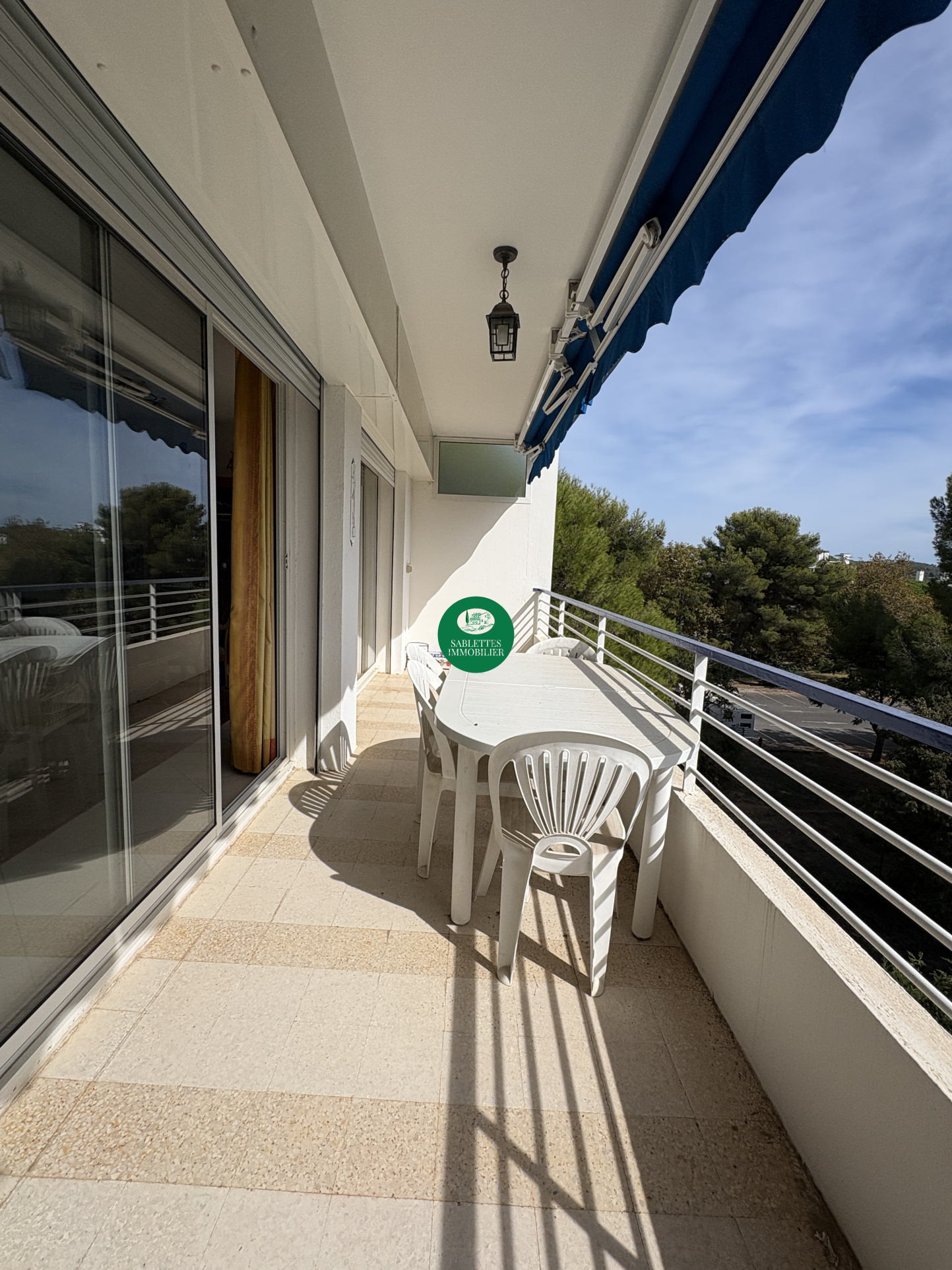 Appartement faux T4 Les Sablettes Dernier étage avec asc